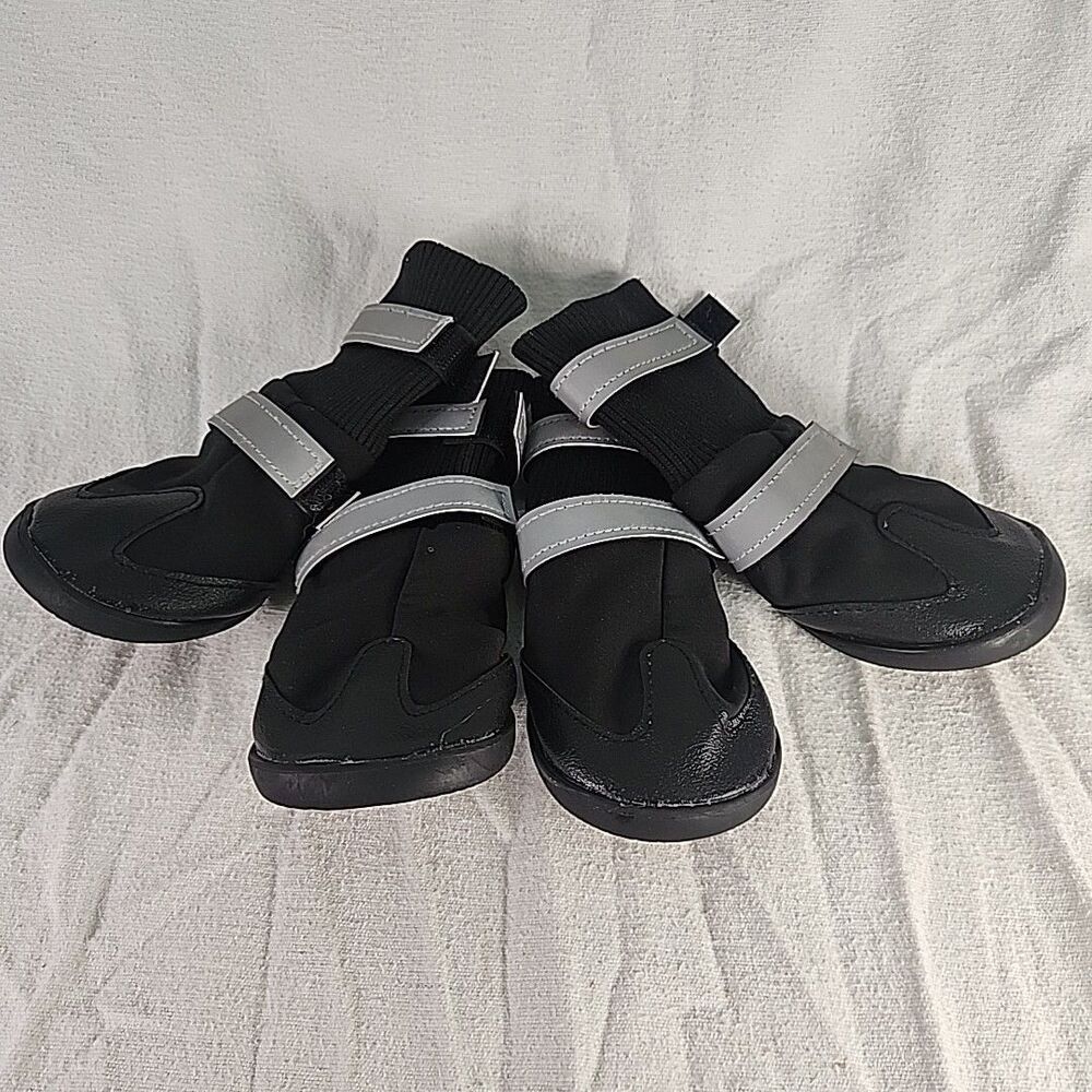 Dog Boots Set of 4 Good2Go All Weather Dog Socks XL Black Hook And Loop Closures